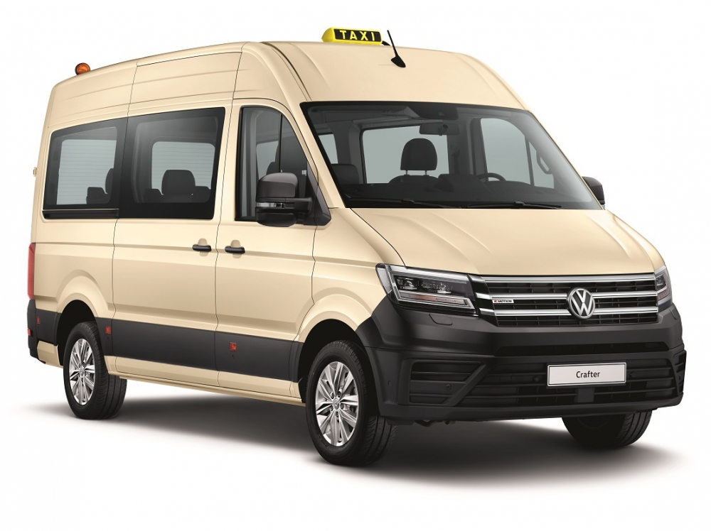 Trzy nowości na targach taksówkarskich w Kolonii: Crafter Kombi, Caddy i Caravelle jako bezemisyjne vany z napędem elektrycznym