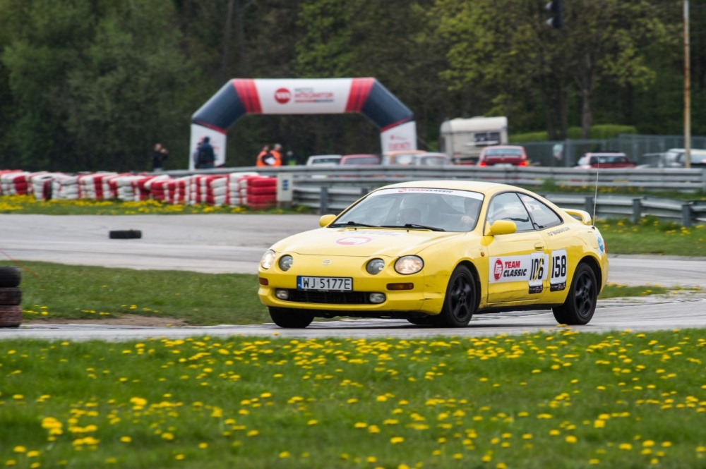 Majówka z Classicauto Cup nie tylko dla samochodów klasycznych 