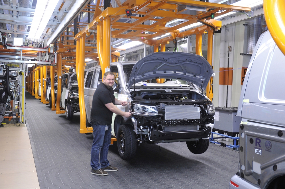 Rekordowa produkcja marki Volkswagen Samochody Użytkowe w 2016 roku
