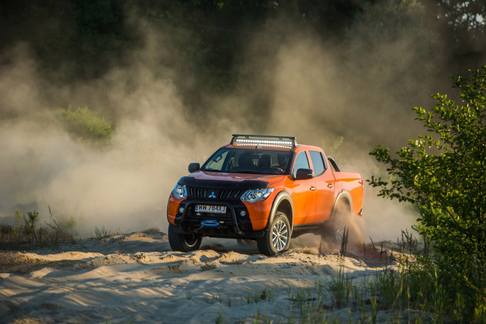 Mitsubishi L200 - auto, które wyciąga z opresji