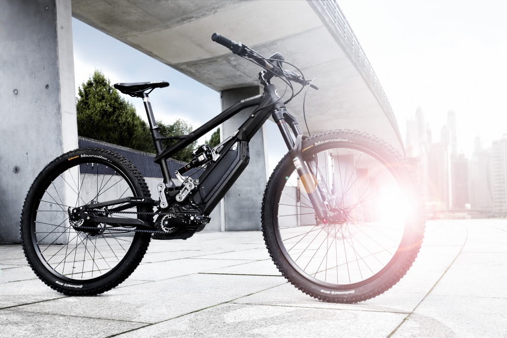 Elektryczny rower z techniką BMWi