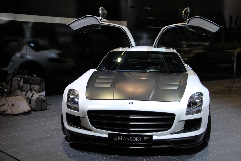 Bling, bling, czyli Mansory na IAA 2011