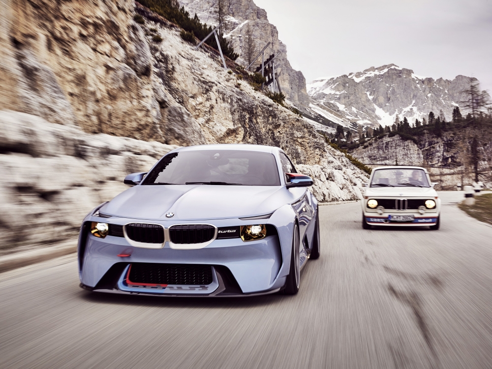 BMW 2002 Hommage: 50 lat czystej radości z jazdy