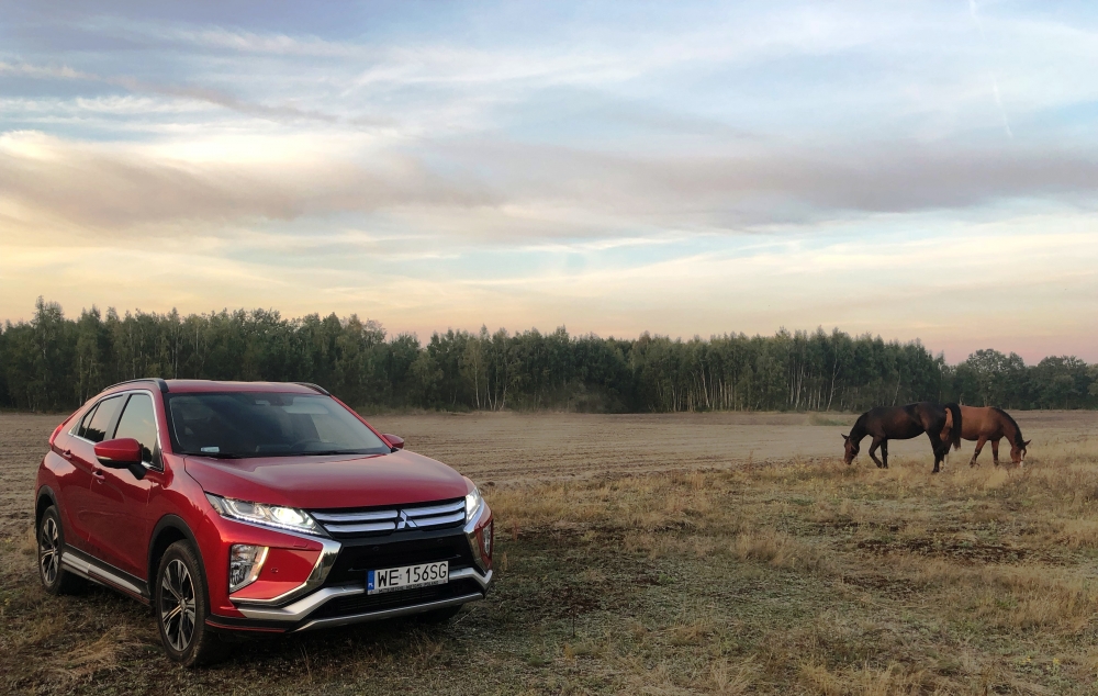 10,76 milionów pojazdów sprzedanych przez sojusz motoryzacyjny Renault-Nissan-Mitsubishi
