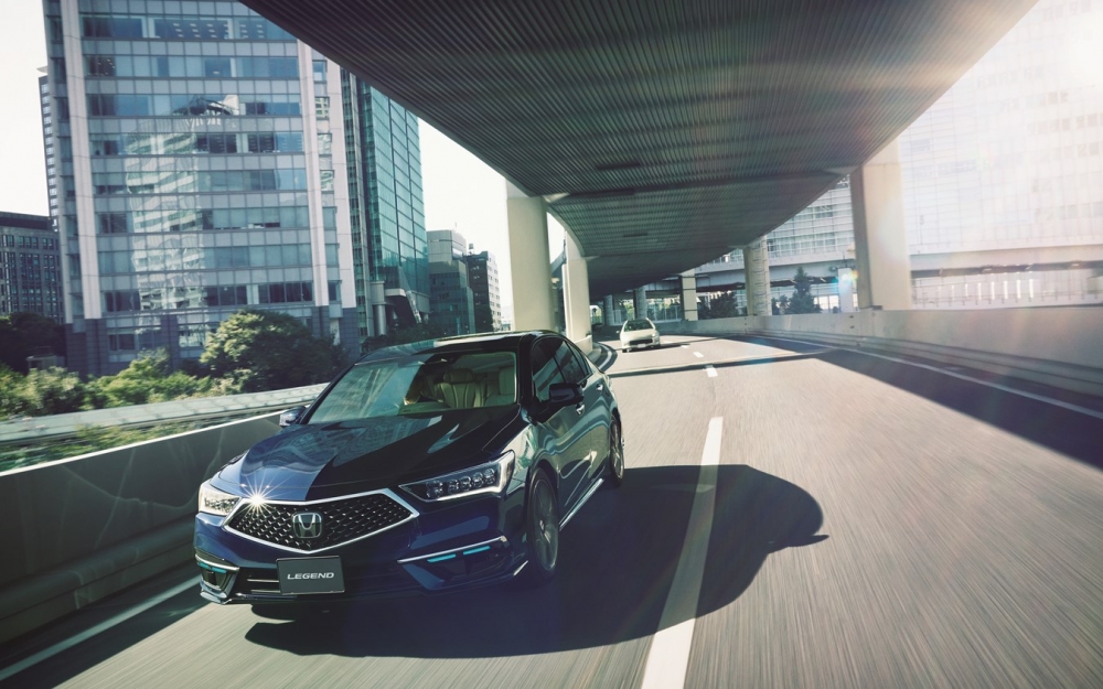 Honda wprowadza na rynek system bezpieczeństwa nowej generacji