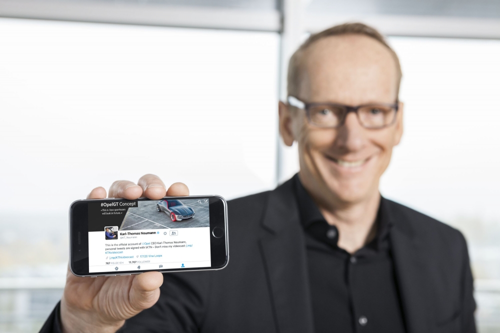 Cyfrowy szef: dyrektor generalny Opla liderem opinii LinkedIn