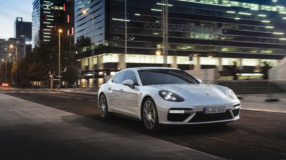 Panamera Turbo S E-Hybrid - debiut w Genewie